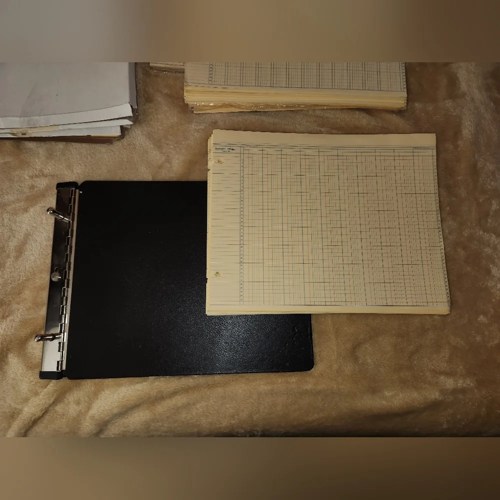National Brand Black 94-584 Top Lock Binder Ledger & 7 Sets Of Replacement Paper